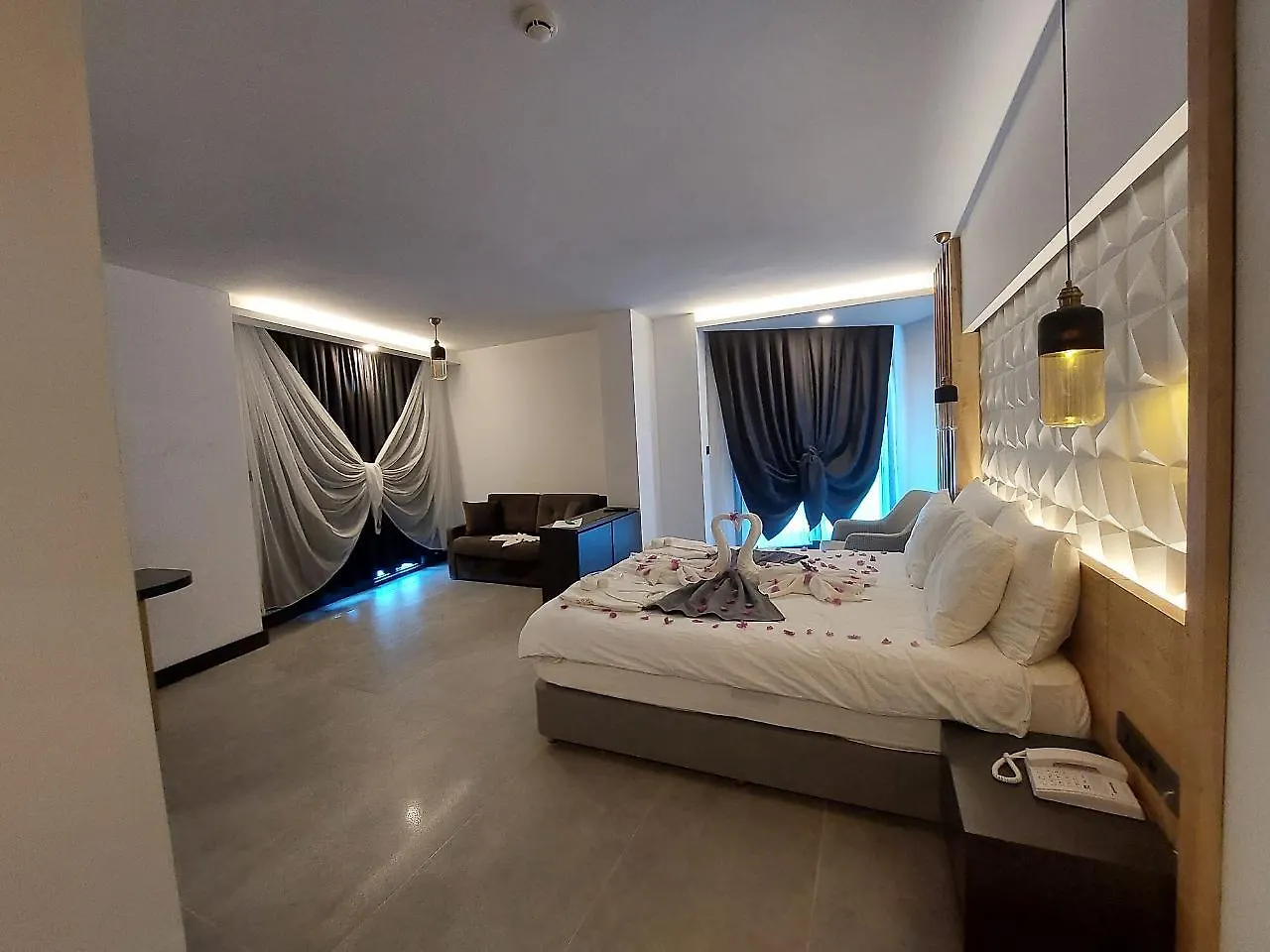 Signature Blue Resort Kusadası 5*,