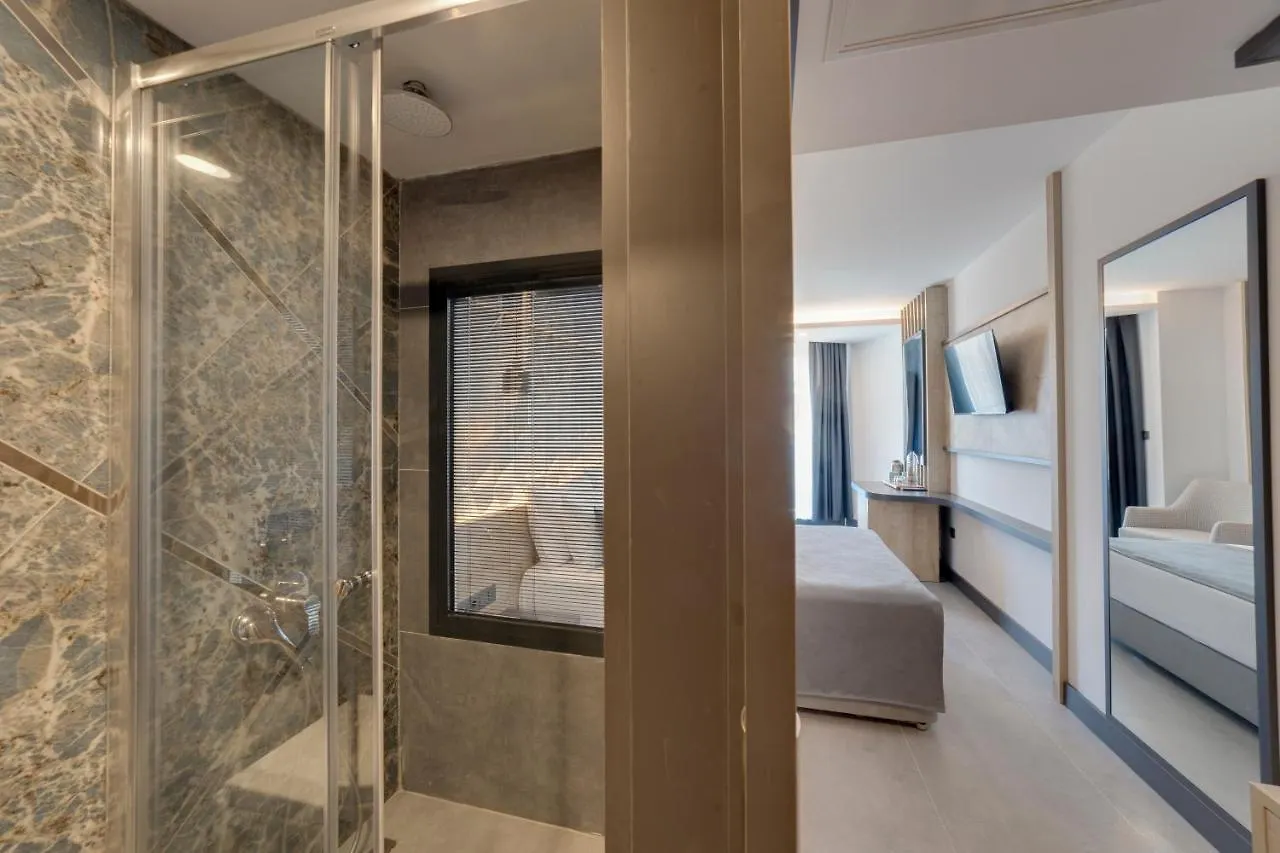 Signature Blue Resort Kusadası 5*,  Tyrkiet