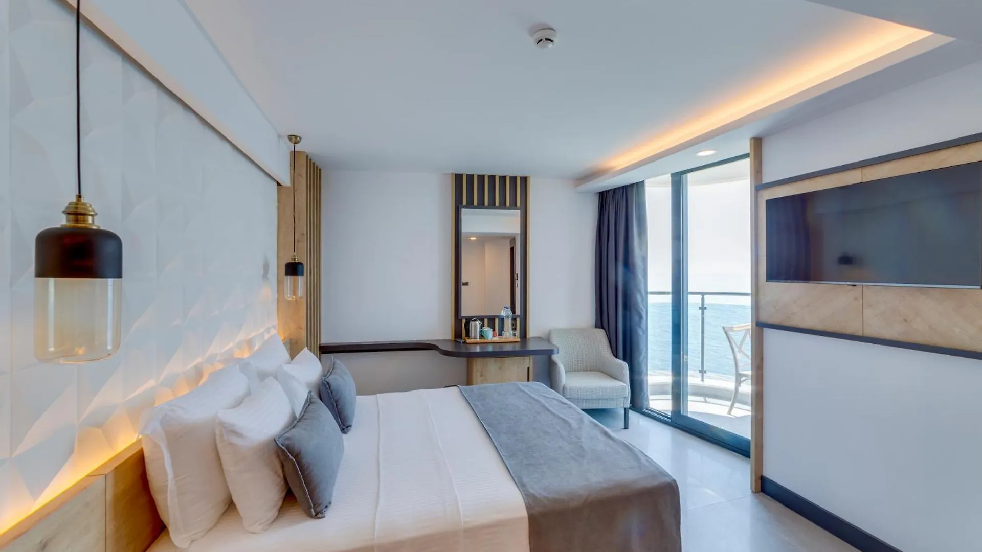 Signature Blue Resort Kusadası Hotel